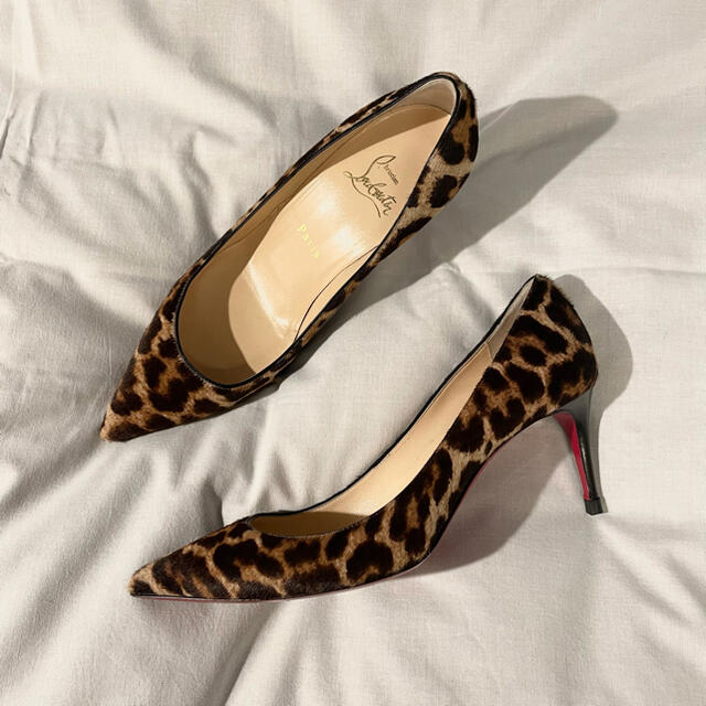 美品 Christian Louboutin ハラコ レオパードパンプス