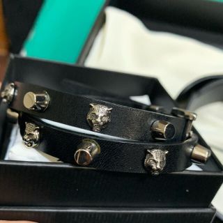 グッチ(Gucci)のGUCCI レザー　タイガー　ブレスレット　チョーカー(ブレスレット)