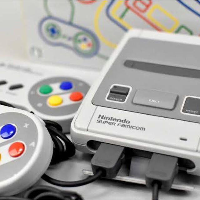 任天堂(ニンテンドウ)のNintendo ゲーム機本体 ニンテンドークラシックミニ スーパーファミコン エンタメ/ホビーのゲームソフト/ゲーム機本体(家庭用ゲーム機本体)の商品写真