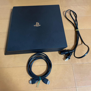 プレイステーション4(PlayStation4)のPS4本体  PS4 pro CUH-7100B(家庭用ゲーム機本体)