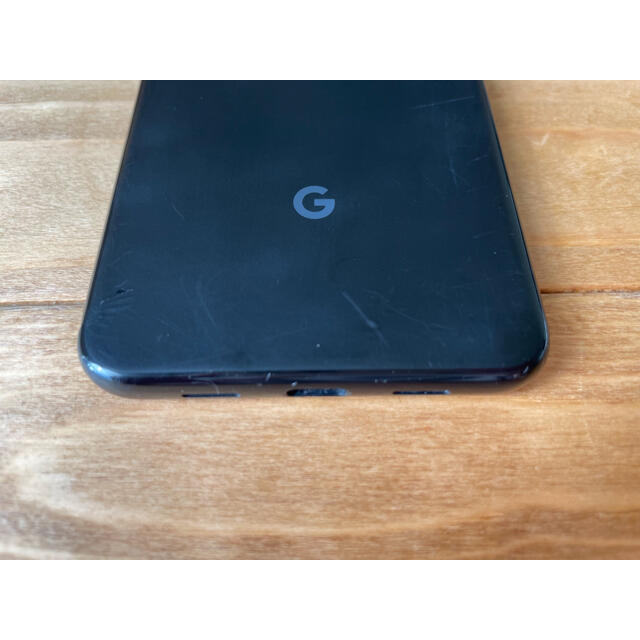 Google Pixel(グーグルピクセル)のGoogle pixel3a 本体【クラウンさま専用】 スマホ/家電/カメラのスマートフォン/携帯電話(スマートフォン本体)の商品写真