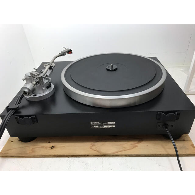 内部画像等有 ヤマハ GT-750 レコードプレーヤー ターンテーブル 内部画像等有 ヤマハ GT-750 レコードプレーヤー ターンテーブル