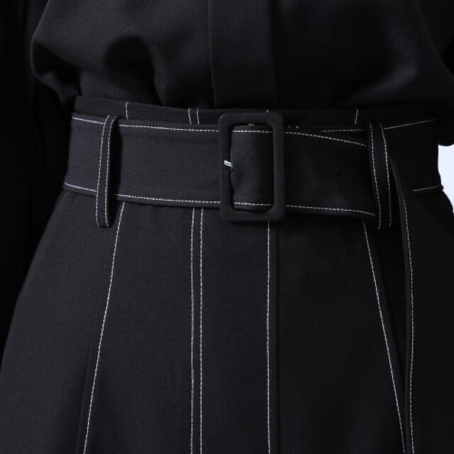 HARE(ハレ)のHARE / ハイウエストステッチフレアスカート レディースのスカート(ロングスカート)の商品写真