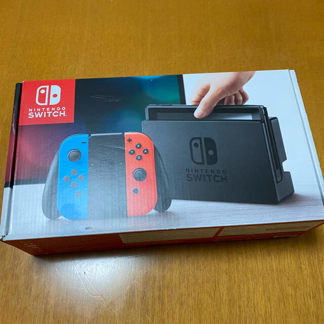 Nintendo Switch(ニンテンドースイッチ)の任天堂スイッチ　switch 旧型　本体　ネオンカラー エンタメ/ホビーのゲームソフト/ゲーム機本体(家庭用ゲーム機本体)の商品写真