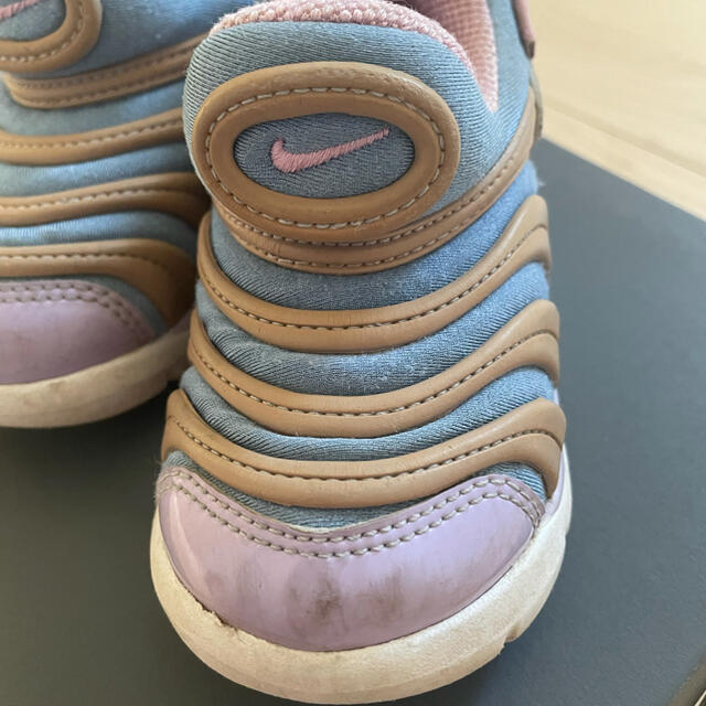 NIKE(ナイキ)のNIKE ナイキ　スニーカー　ベビー　中古 キッズ/ベビー/マタニティのベビー靴/シューズ(~14cm)(スニーカー)の商品写真