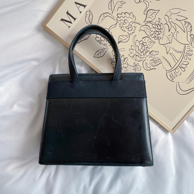Salvatore Ferragamo - 不動の人気♡フェラガモ ヴァラ Salvatore Ferragamo - 不動の人気♡フェラガモ ヴァラ