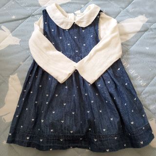 ベビーギャップ(babyGAP)の【はるの様専用】babyGap　ハート柄　デニムワンピース　90cm(ワンピース)