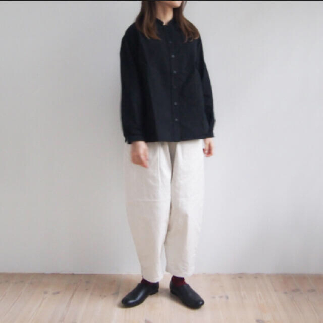 オローネ定番 バルーンパンツ アイボリー TANDEY
