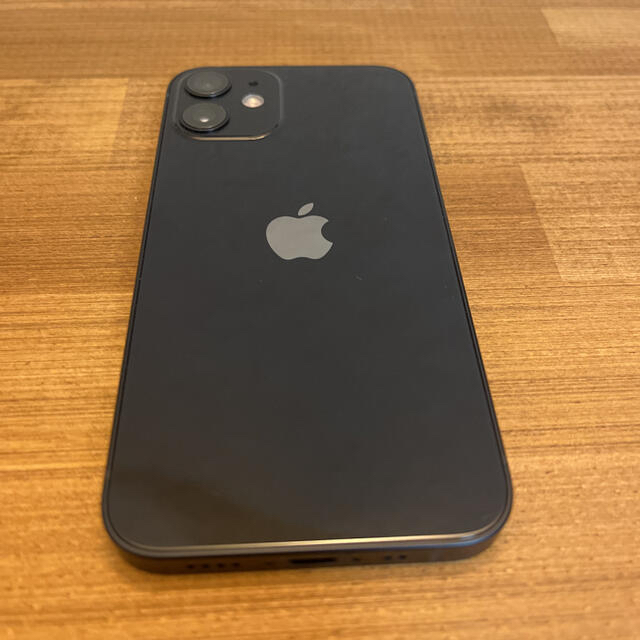 iPhone(アイフォーン)のiPhone12mini 本体 ブラック SIMフリー 64GB スマホ/家電/カメラのスマートフォン/携帯電話(スマートフォン本体)の商品写真