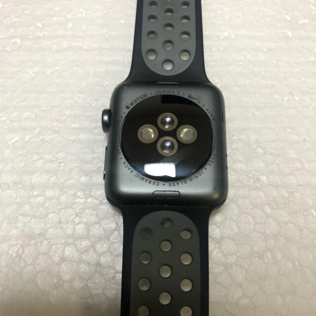 Apple(アップル)のApple Watch Series 2 NIKE メンズの時計(腕時計(デジタル))の商品写真