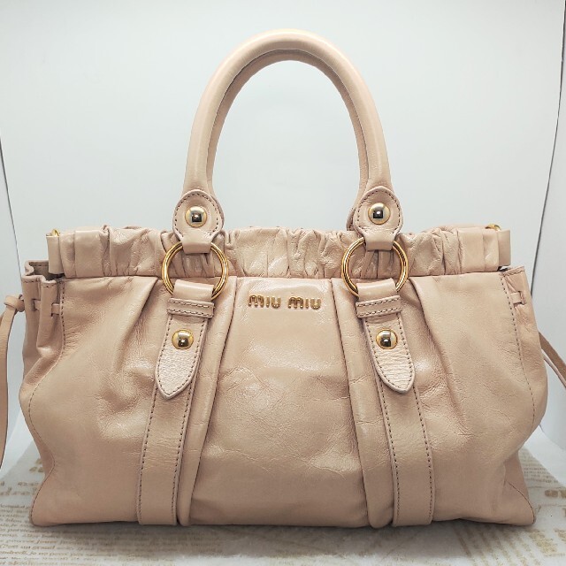 ⭐正規品⭐ miumiu ミュウミュウ 2WAYハンドバッグ 人気の春夏 ...
