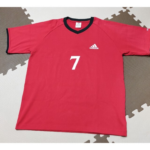 adidas(アディダス)の★ATS-835 アディダスベッカムTシャツ #7 赤 サイズL スポーツ/アウトドアのサッカー/フットサル(ウェア)の商品写真