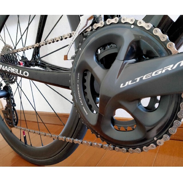 KMCチェーン スポーツ/アウトドアの自転車(パーツ)の商品写真