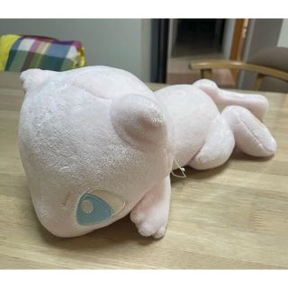 ポケモン(ポケモン)のポケモン　ミュウ　ぬいぐるみ(ぬいぐるみ)