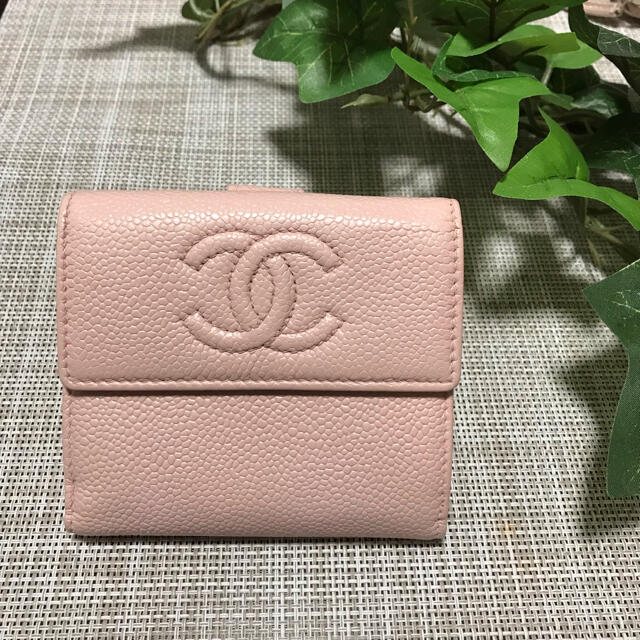 無料配達 CHANEL - ピンク 二つ折り 財布 シャネル CHANEL 財布