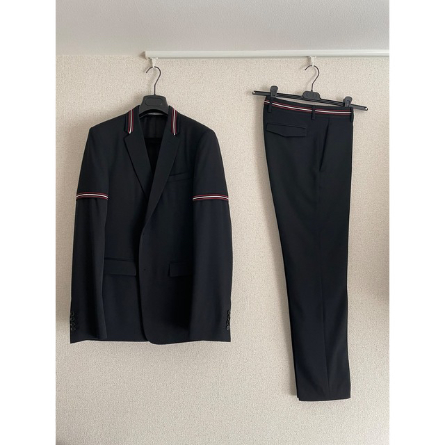 DIOR HOMME(ディオールオム)のDIOR HOMME メンズのジャケット/アウター(テーラードジャケット)の商品写真