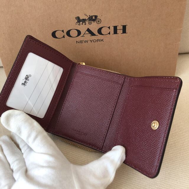 COACH(コーチ)の新品★COACH コーチ レザー 三つ折り財布 ベージュ／トープIMTAU  レディースのファッション小物(財布)の商品写真