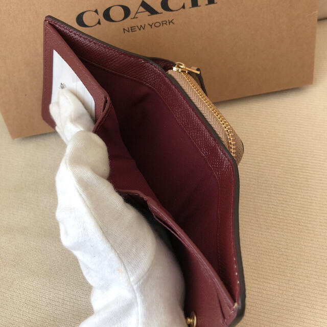 COACH(コーチ)の新品★COACH コーチ レザー 三つ折り財布 ベージュ／トープIMTAU  レディースのファッション小物(財布)の商品写真