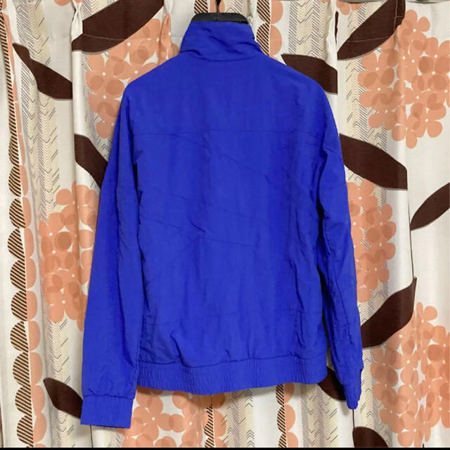 Reebok(リーボック)のリーボック　ナイロン　ジャンパー  ブルゾン  ジャケット　レディース  青 レディースのジャケット/アウター(ナイロンジャケット)の商品写真