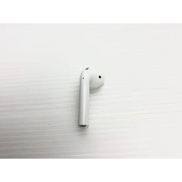 【美品】Apple アップル AirPods 第1世代 右耳R スマホ/家電/カメラのオーディオ機器(ヘッドフォン/イヤフォン)の商品写真