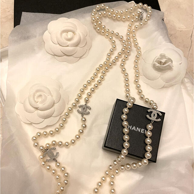 CHANEL ロングパール　ネックレスネックレス