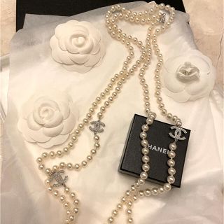 シャネル(CHANEL)のCHANEL ロングパール　ネックレス(ネックレス)