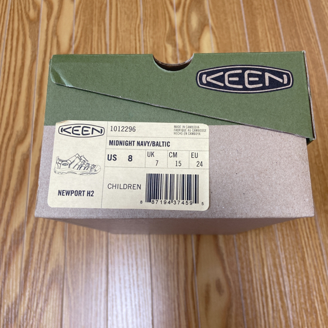 KEEN(キーン)のKEEN サンダル キッズ/ベビー/マタニティのキッズ靴/シューズ(15cm~)(サンダル)の商品写真