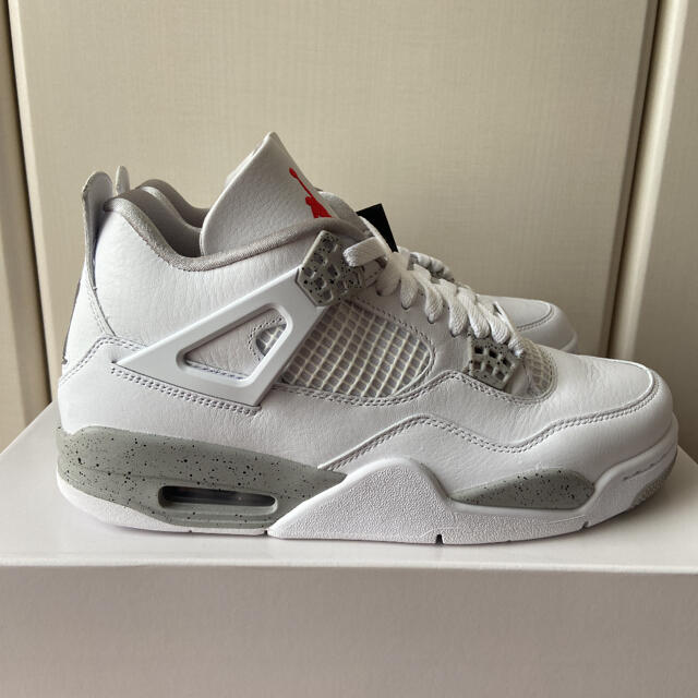 新品未使用　AIR JORDAN4 TECH WHITE