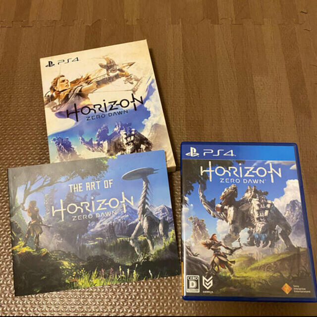 PlayStation4(プレイステーション4)の Horizon Zero Dawn ホライゾンゼロドーン(初回限定版) エンタメ/ホビーのゲームソフト/ゲーム機本体(家庭用ゲームソフト)の商品写真