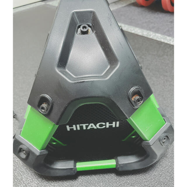 値下げ　日立　HITACHI コードレス　ラジオ　バッテリー付き