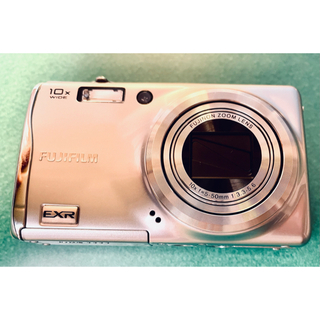 フジフイルム(富士フイルム)の最終値引き70％OFF！【美品】FUJIFILM FINEPIX F70EXR(コンパクトデジタルカメラ)