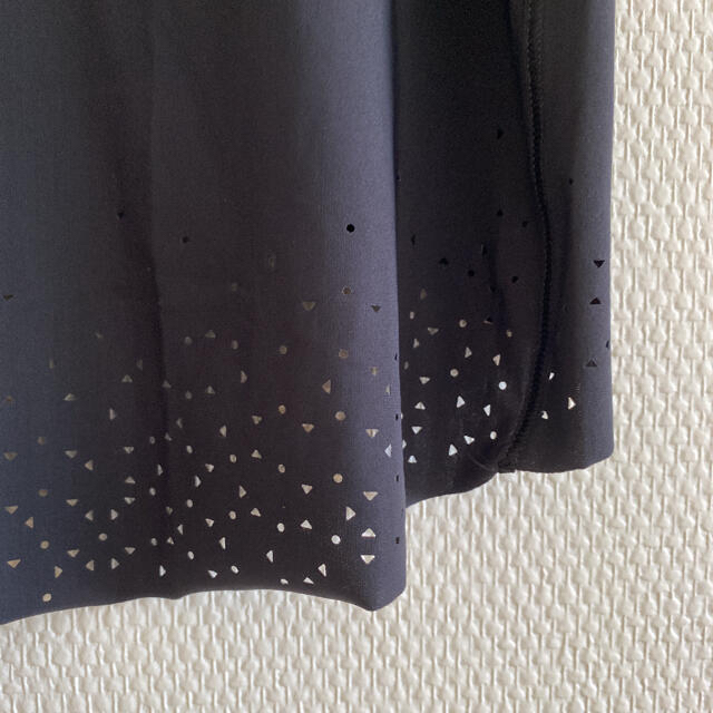 lululemon(ルルレモン)のルルレモン　バックデザイン　T& フリースプルオーバーset レディースのトップス(Tシャツ(半袖/袖なし))の商品写真