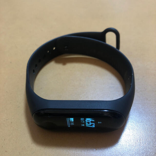 Xiaomi(シャオミ) mi band 3 スポーツ/アウトドアのトレーニング/エクササイズ(トレーニング用品)の商品写真