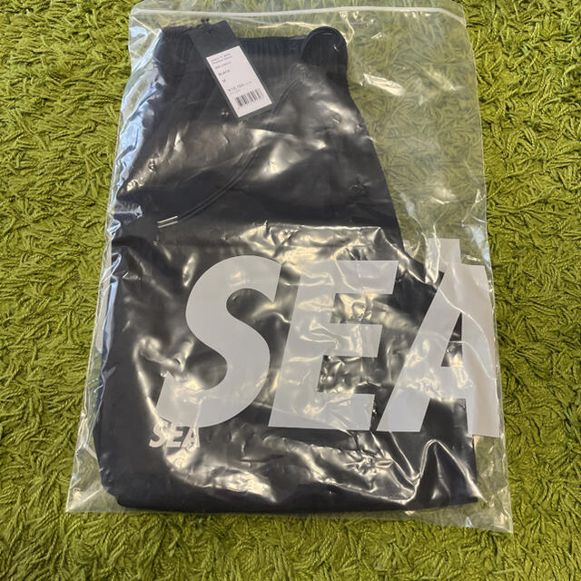最新入荷】 WIND AND UMBROコラボ 新品 Mサイズ SEA - ショートパンツ 最新入荷】 WIND AND UMBROコラボ 新品 Mサイズ SEA - ショートパンツ