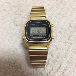 カシオ(CASIO)のCASIOゴールド腕時計(腕時計)