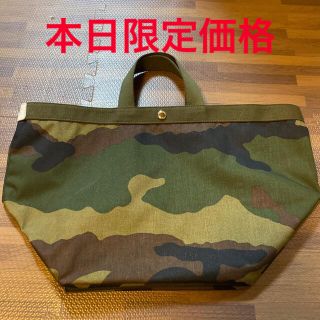 新品 エルベシャプリエ トートバッグ 限定 カモフラ ムース ブラン