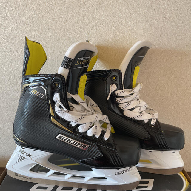 値下げ】BAUER アイスホッケー スケート靴 7.0-