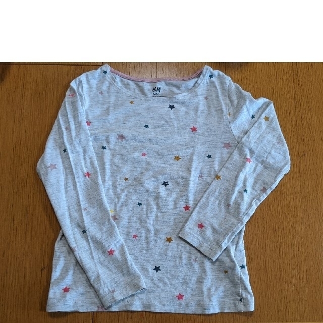 H&H(エイチアンドエイチ)のS☆S♡ママ様専用　長Tシャツ2枚セット キッズ/ベビー/マタニティのキッズ服女の子用(90cm~)(Tシャツ/カットソー)の商品写真