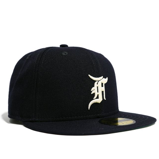 7 1/4 FOG essentials new era black