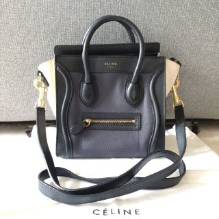 CELINE(ショルダーバッグ ・ ホワイト/白色系)のフリマ CELINE(ショルダーバッグ ・ ホワイト/白色系)のフリマ