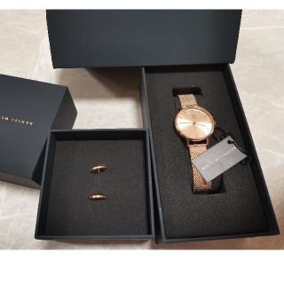 ダニエルウェリントン(Daniel Wellington)の定価:34100 円！新作ダニエルウェリントン時計＋ピアスセット(腕時計)