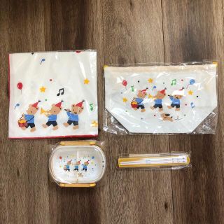 ファミリア(familiar)のMiiiwa☆様♡専用(弁当用品)