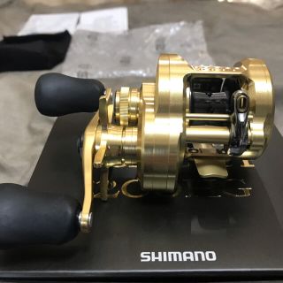 シマノ(SHIMANO)の21カルカッタコンクエスト200HG最終値下げです(リール)