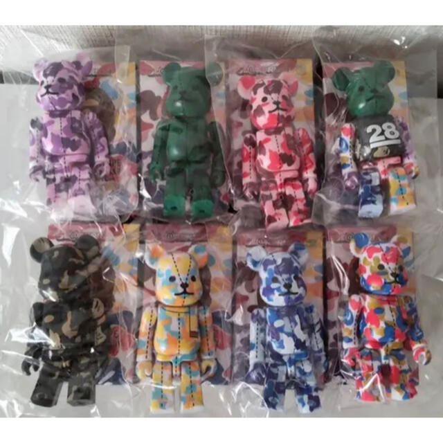 フィギュアA BATHING APE 28TH ANNIVERSARY BE@RBRICK