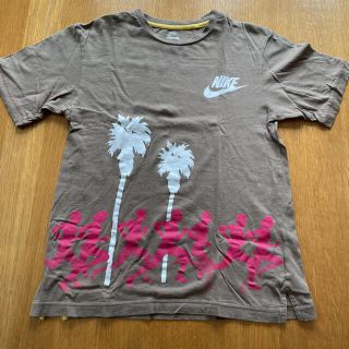 ナイキ(NIKE)のNIKE半袖Tシャツ(Tシャツ/カットソー)