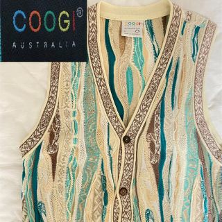 クージー(COOGI)の【希少】COOGI クージー 立体 編み込み 3Dニットベスト(カーディガン)