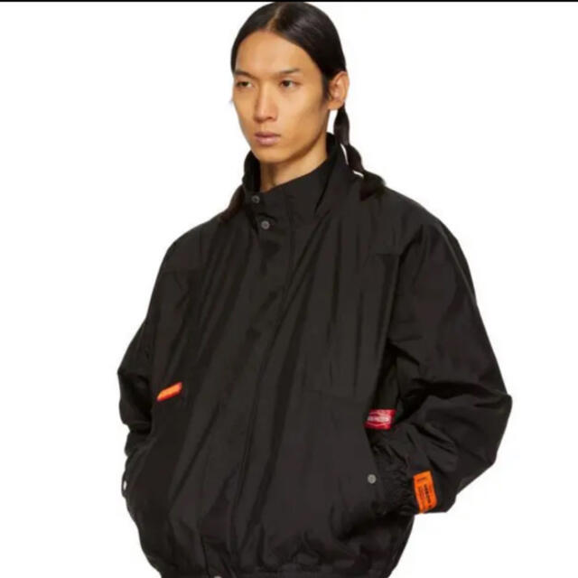 定価の半額以下　HERON PRESTON Nylon Windbreakeoffwhite