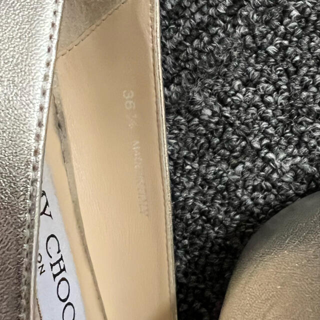 JIMMY CHOO(ジミーチュウ)のjimmy choo  レディースの靴/シューズ(ハイヒール/パンプス)の商品写真