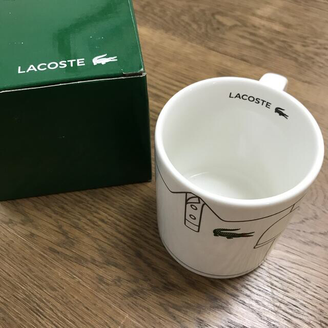 LACOSTE(ラコステ)のラコステ　マグカップ エンタメ/ホビーのコレクション(ノベルティグッズ)の商品写真