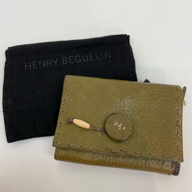 HENRY BEGUELIN(エンリーべグリン)のお値下げ‼️HENRY BEGUELIN　エンリーベグリン　三つ折り財布 レディースのファッション小物(財布)の商品写真